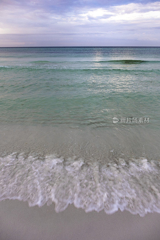 模糊的海浪的墨西哥湾