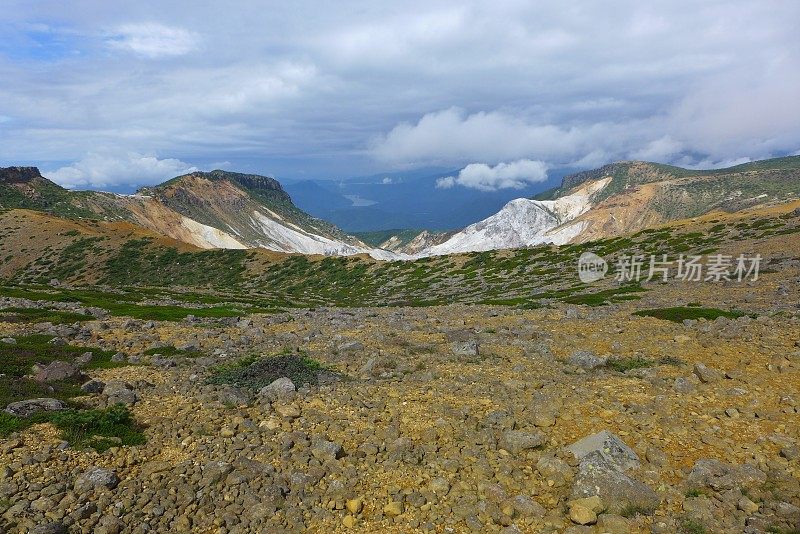 Adatarayama，日本100座名山(万代朝日国家公园)