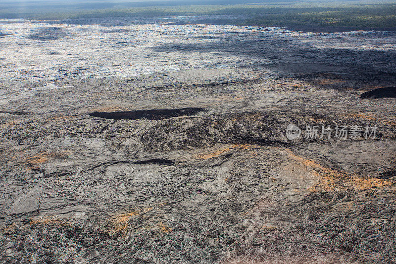 火山和熔岩的航拍