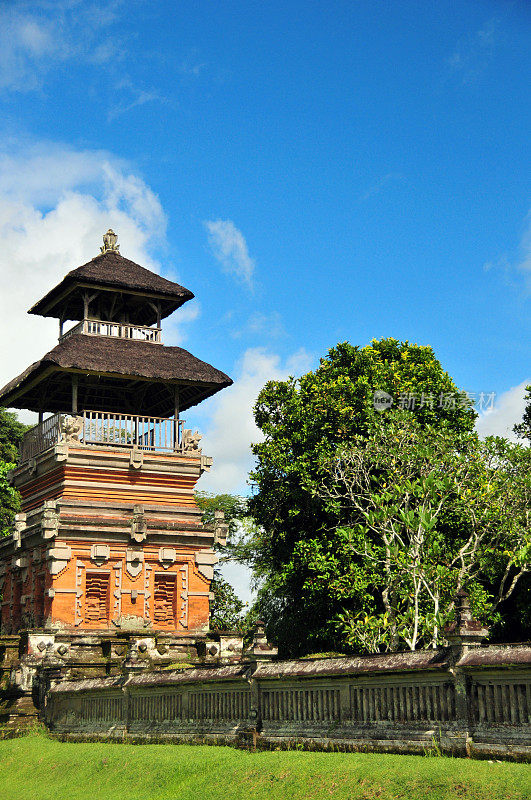 印度尼西亚巴厘岛:秋千寺公园