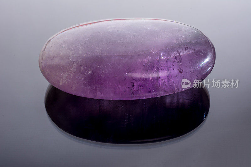 紫水晶皂形按摩宝石