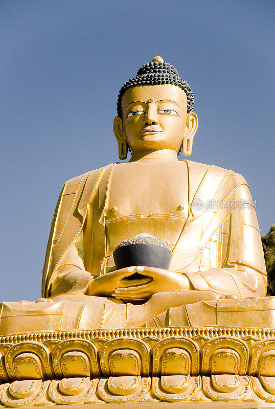 巨大的金佛，Swayambhunath