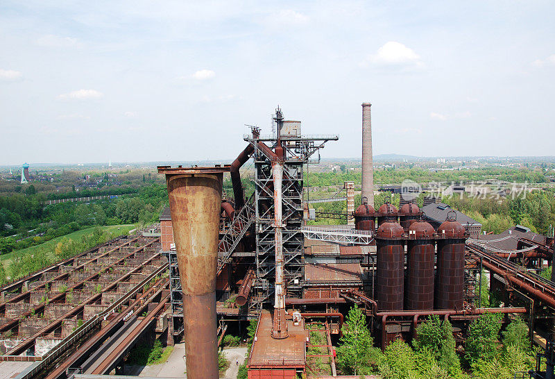 旧钢工厂