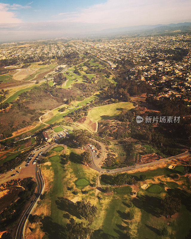 鸟瞰图圣地亚哥从降落飞机，美国