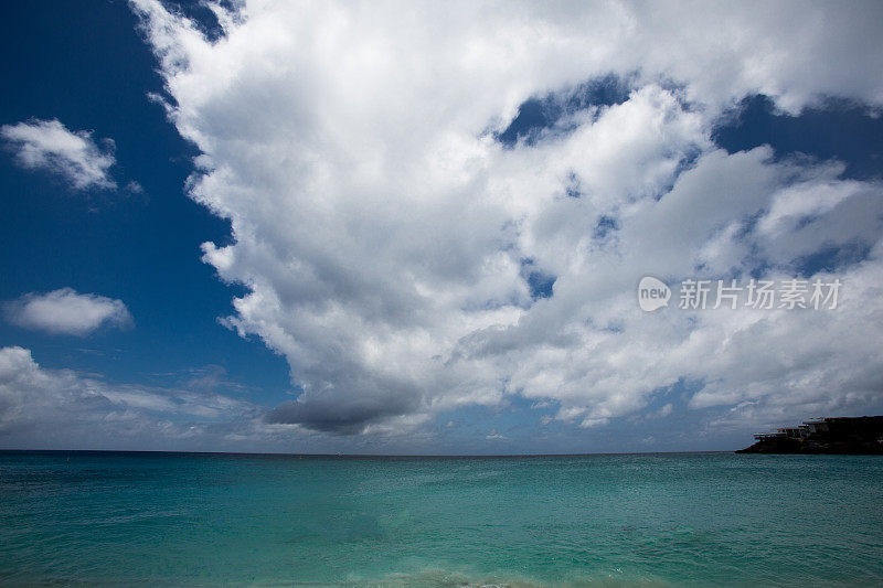 圣马丁的热带海湾