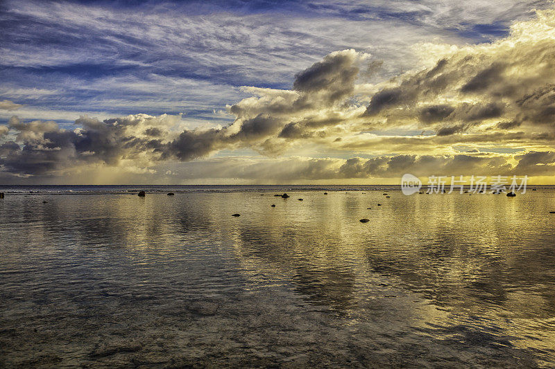 库克群岛的拉罗汤加泻湖