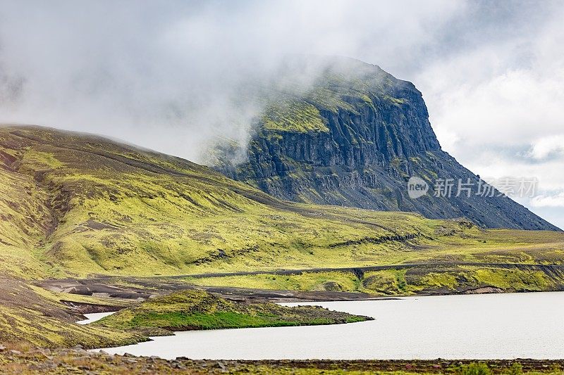 冰岛火山熔岩景观