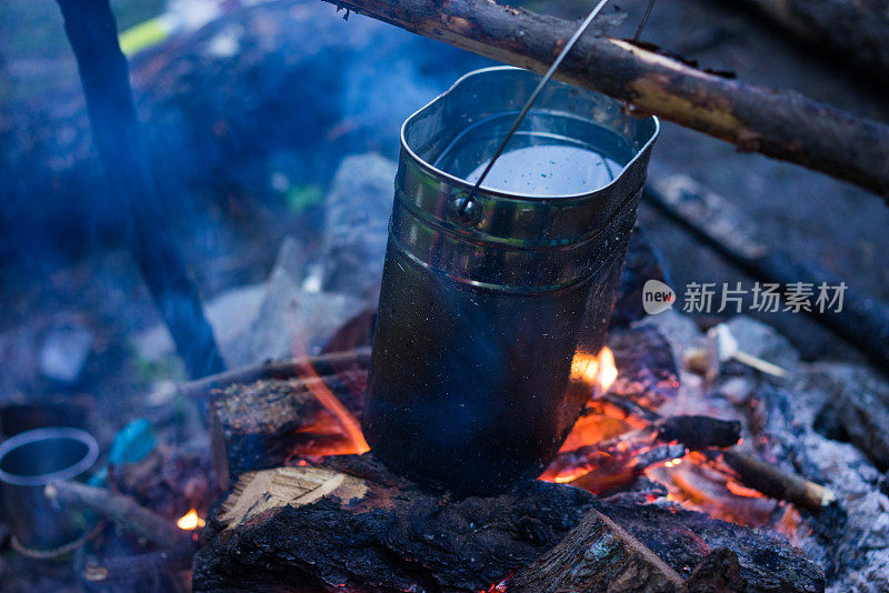 篝火做饭