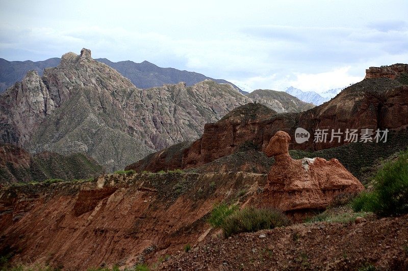 中国甘肃张掖冰沟丹霞地质公园的岩层