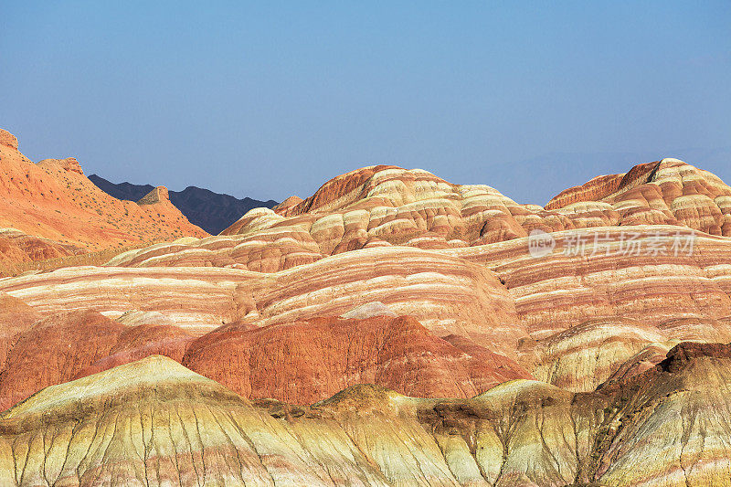 中国甘肃张掖丹霞国家地质公园彩虹山。