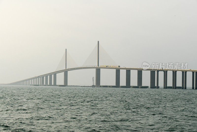 阳光天桥-佛罗里达州坦帕湾