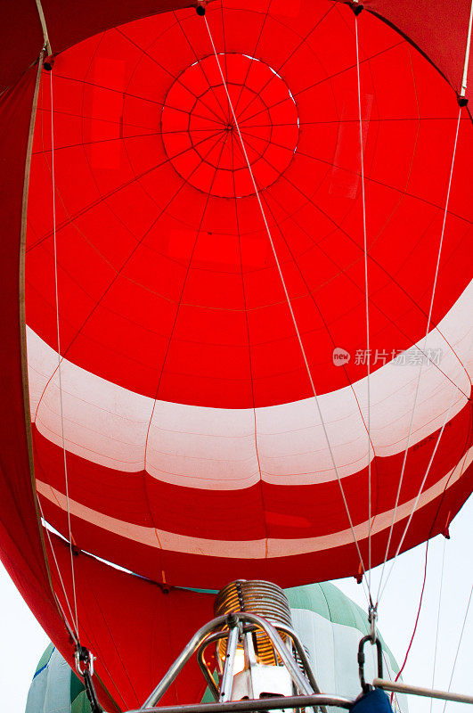 热气球-飞行运动-彩色的-彩色的气球-热气球