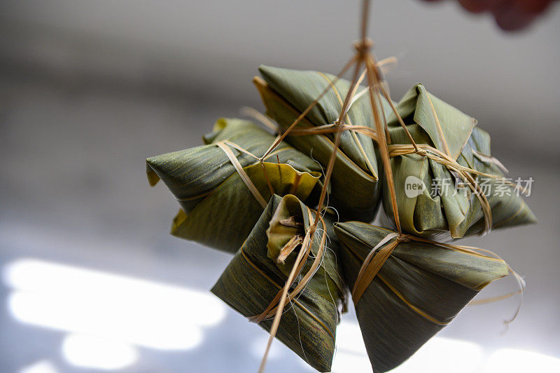 粽子。端午节的传统食品