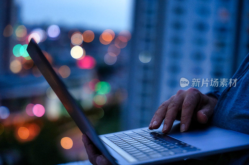 夜间城市景观和技术