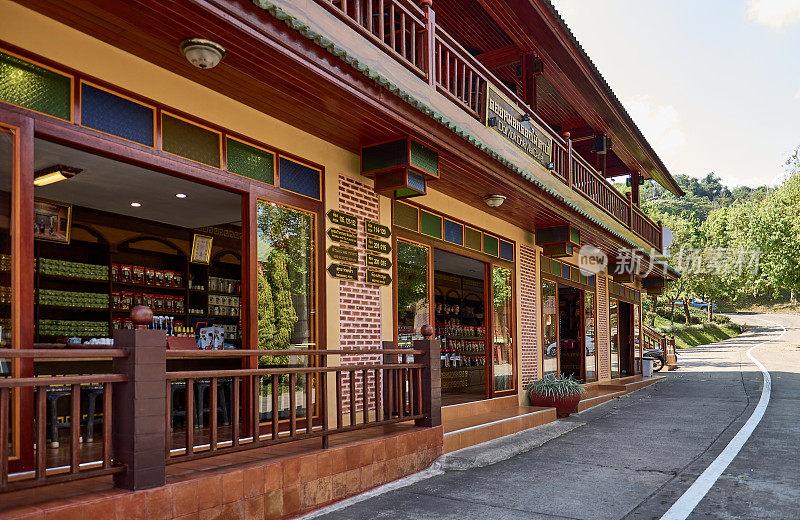 茶店出售泰国北部山区出产的当地茶叶。