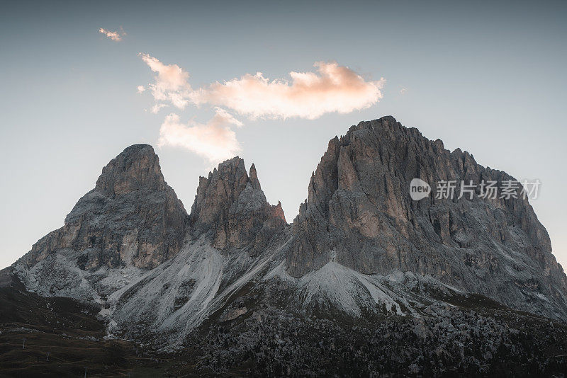 意大利Dolomites的Sella山口