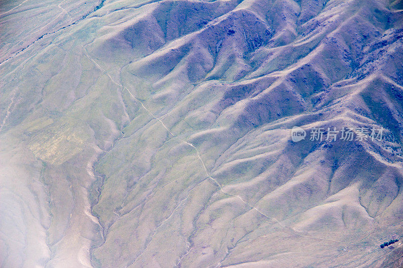 吉尔吉斯斯坦:天山山脉