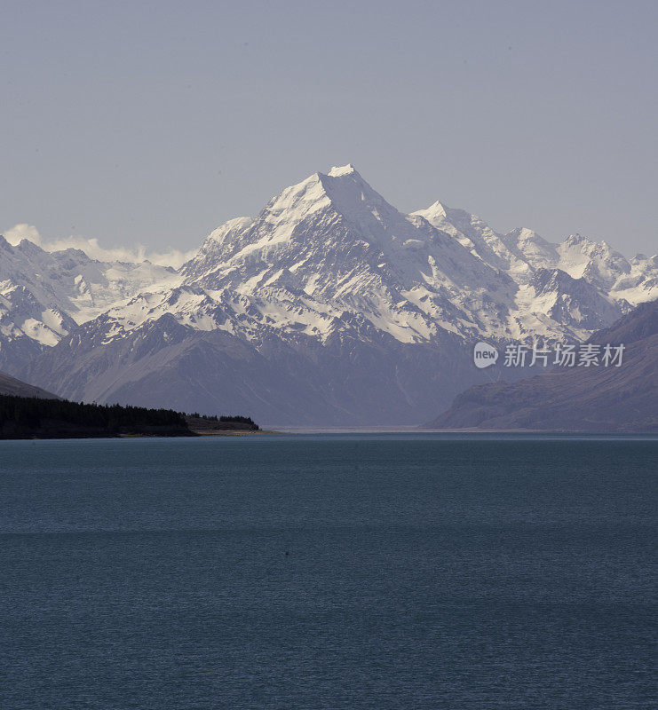 高大的库克山