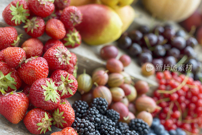 浆果和水果