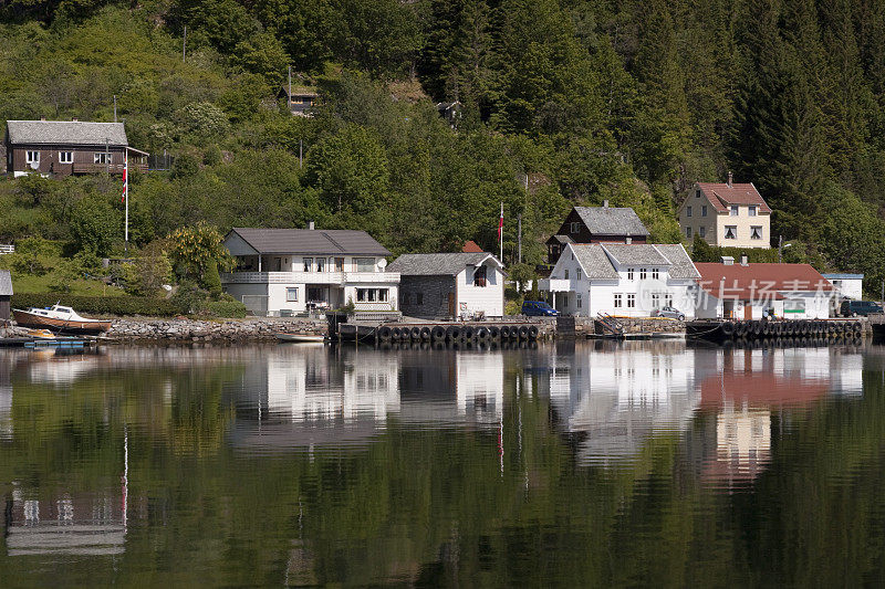 挪威卑尔根Osterfjorden村