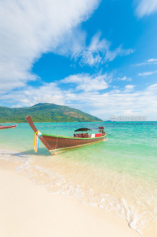 泰国南部海滩的全景