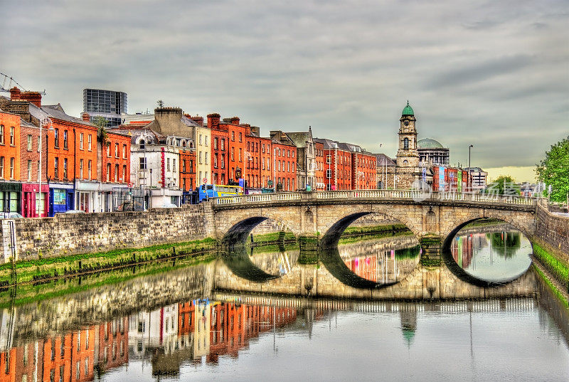 爱尔兰都柏林的梅洛斯桥