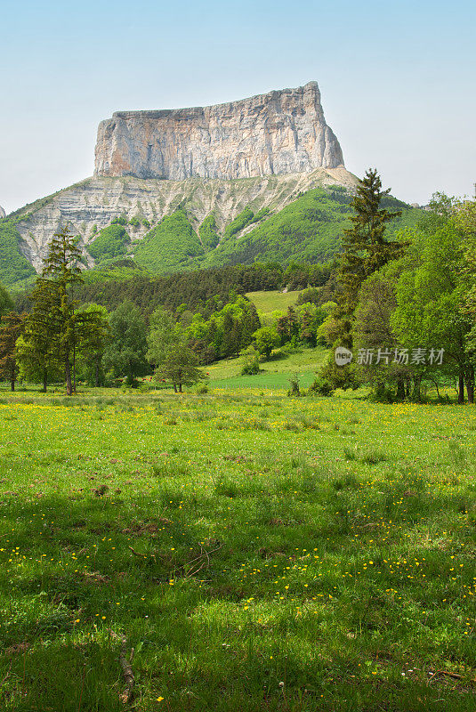 法国阿尔卑斯山的埃吉尔山