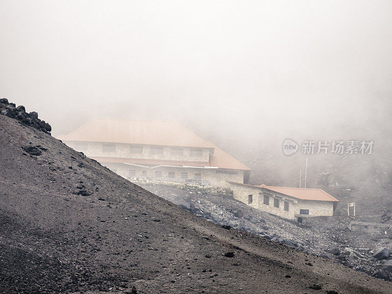科托帕希火山上的何塞·里瓦斯避难所