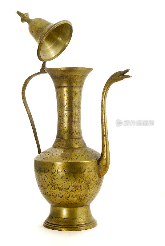 传统东方黄铜咖啡壶