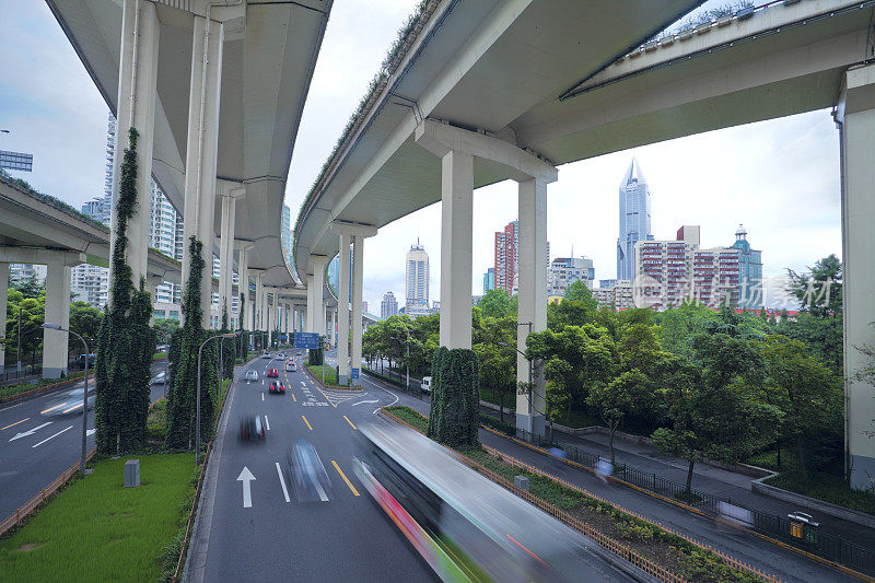 城市高速公路高架桥