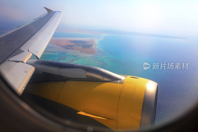 在红海海岸登陆