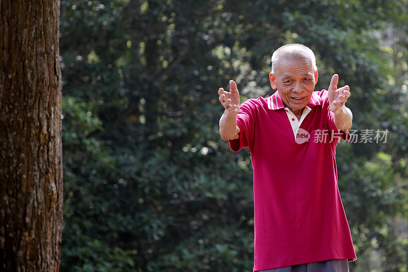 亚洲老年男性生活方式