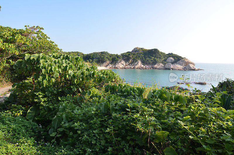 香港洲洲岛百草湾泳滩