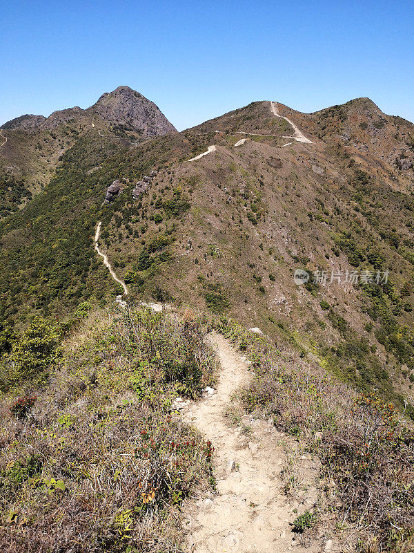 香港新界马鞍山山顶远足