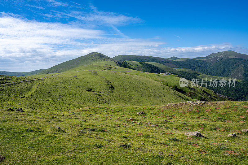 比利牛斯山脉风景