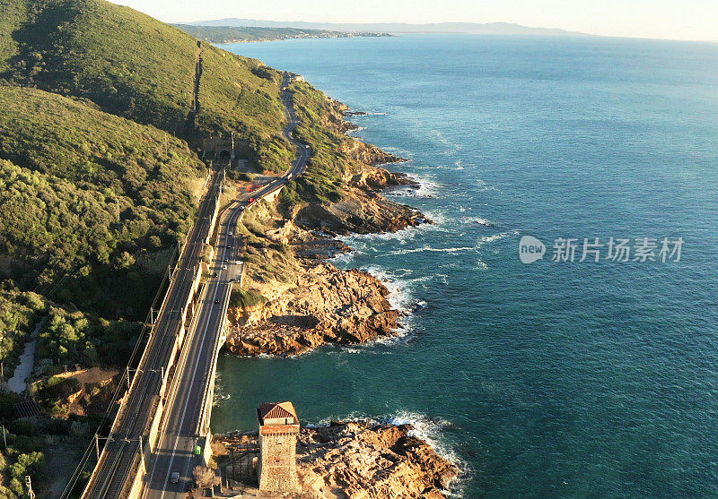 海岸公路鸟瞰图。