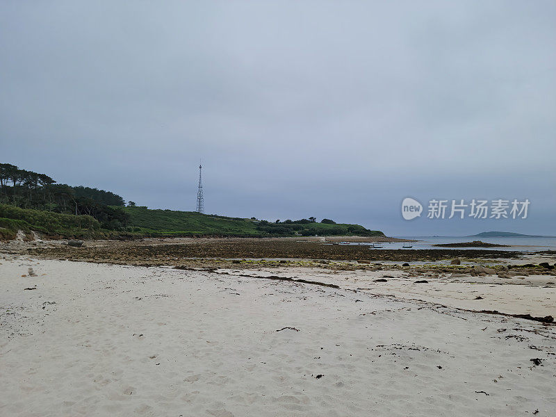 锡利群岛圣玛丽岛的一个海湾