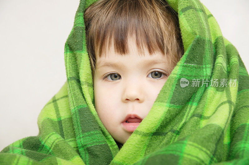 舒适温暖的毛毯陈设，孩子肖像