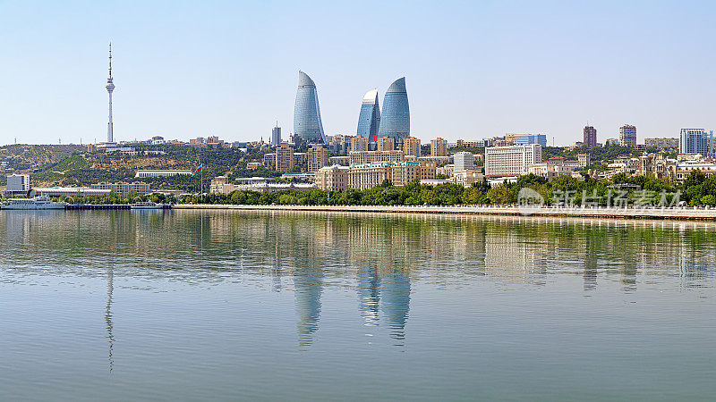 巴库市中心从里海，阿塞拜疆