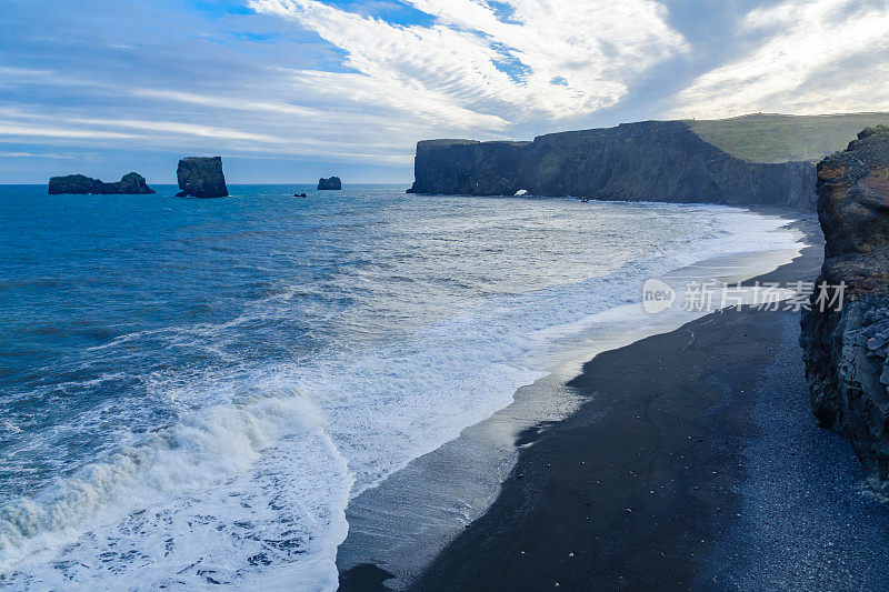 迪罗雷，冰岛南部的一个海角