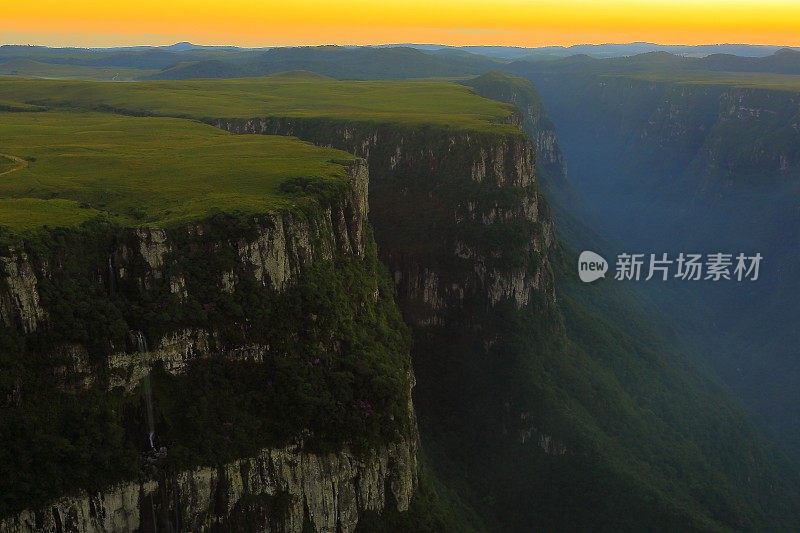 福塔莱萨峡谷，壮观的日落，大南，巴西