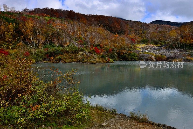 日本东北部的秋天:地狱沼泽，青森