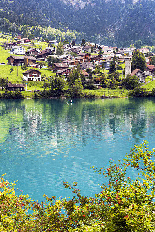 瑞士奥布瓦尔登的Lungern湖或Lungerersee山谷
