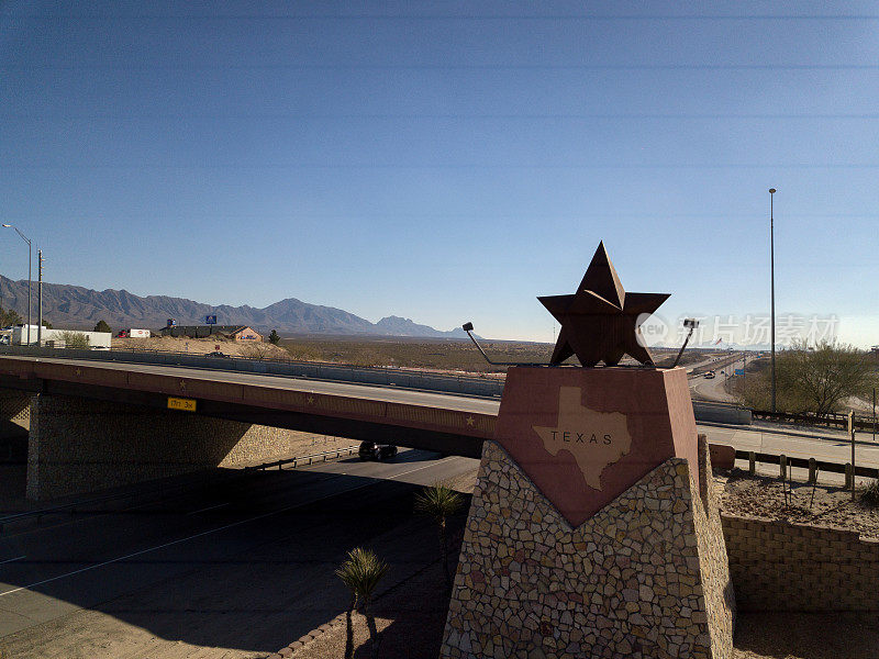 德克萨斯州在新墨西哥州的边界标志
