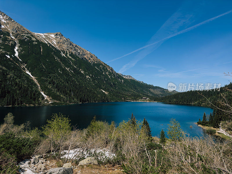 莫斯基·奥科，海眼。波兰小波兰省扎科帕内的波兰风景。马洛波尔斯基省的塔特拉山脉。岩石和山脉，国家公园摄影。