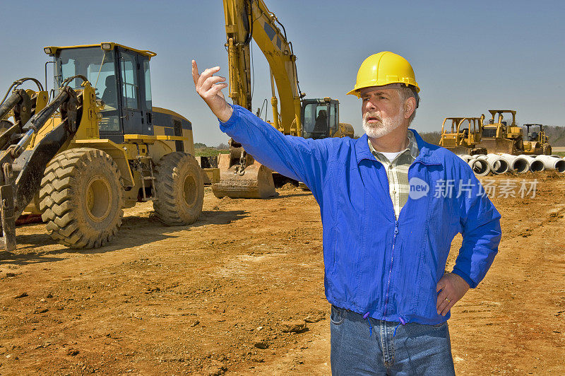 在公路建设项目中指挥交通