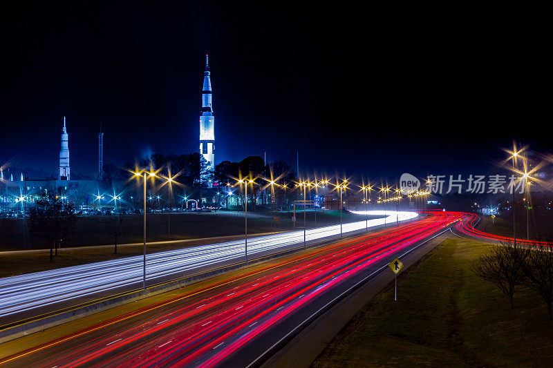 美国航天和火箭中心亨茨维尔，AL与高速公路
