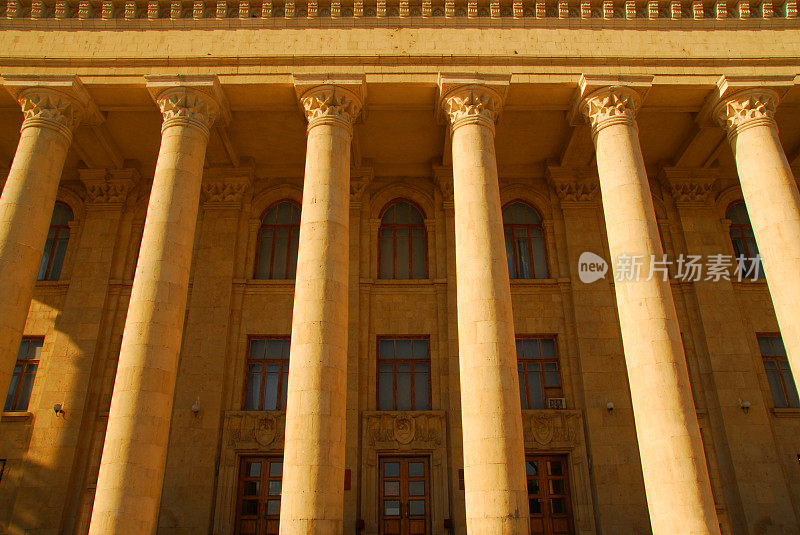 阿塞拜疆巴库:苏联新古典主义建筑