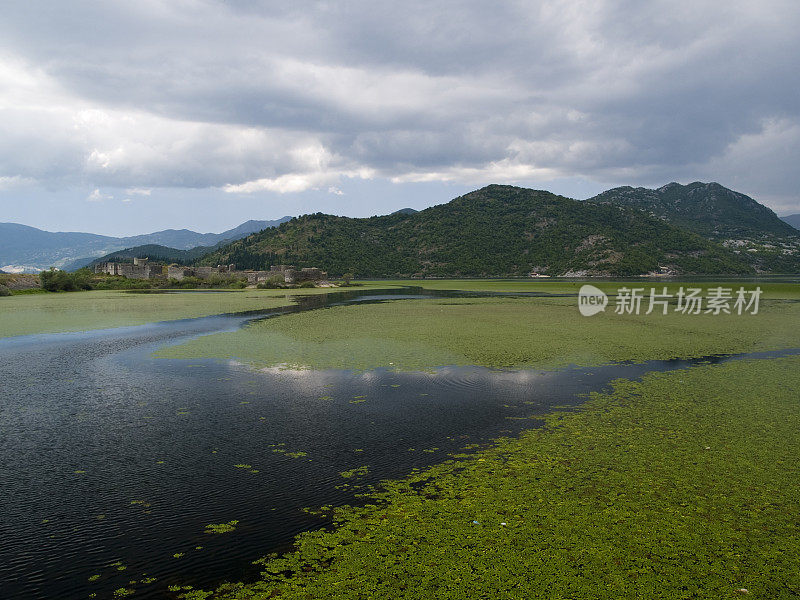 斯卡达尔湖