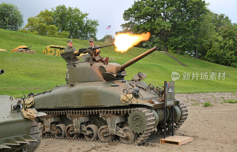 第二次世界大战谢尔曼坦克射击武器